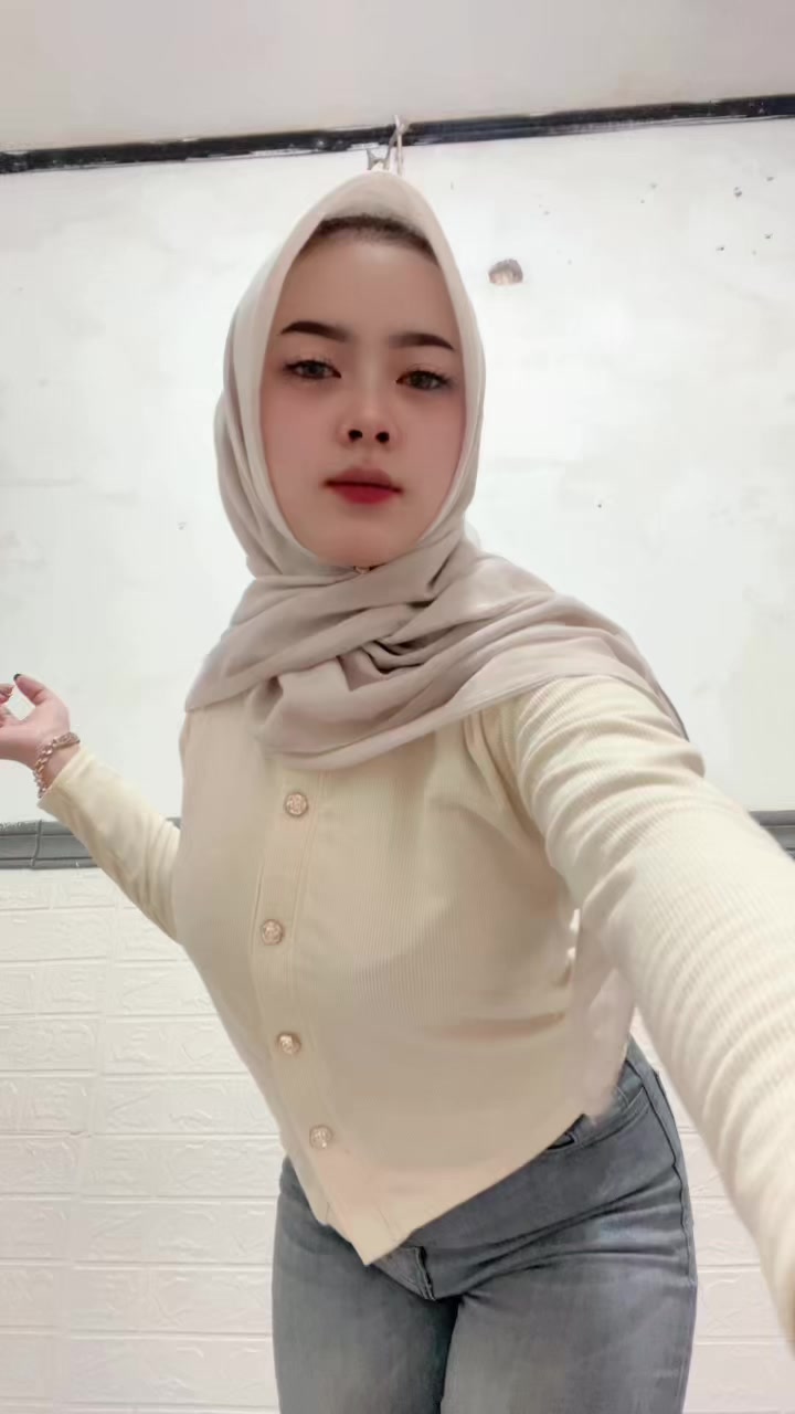 @_dedeyaww