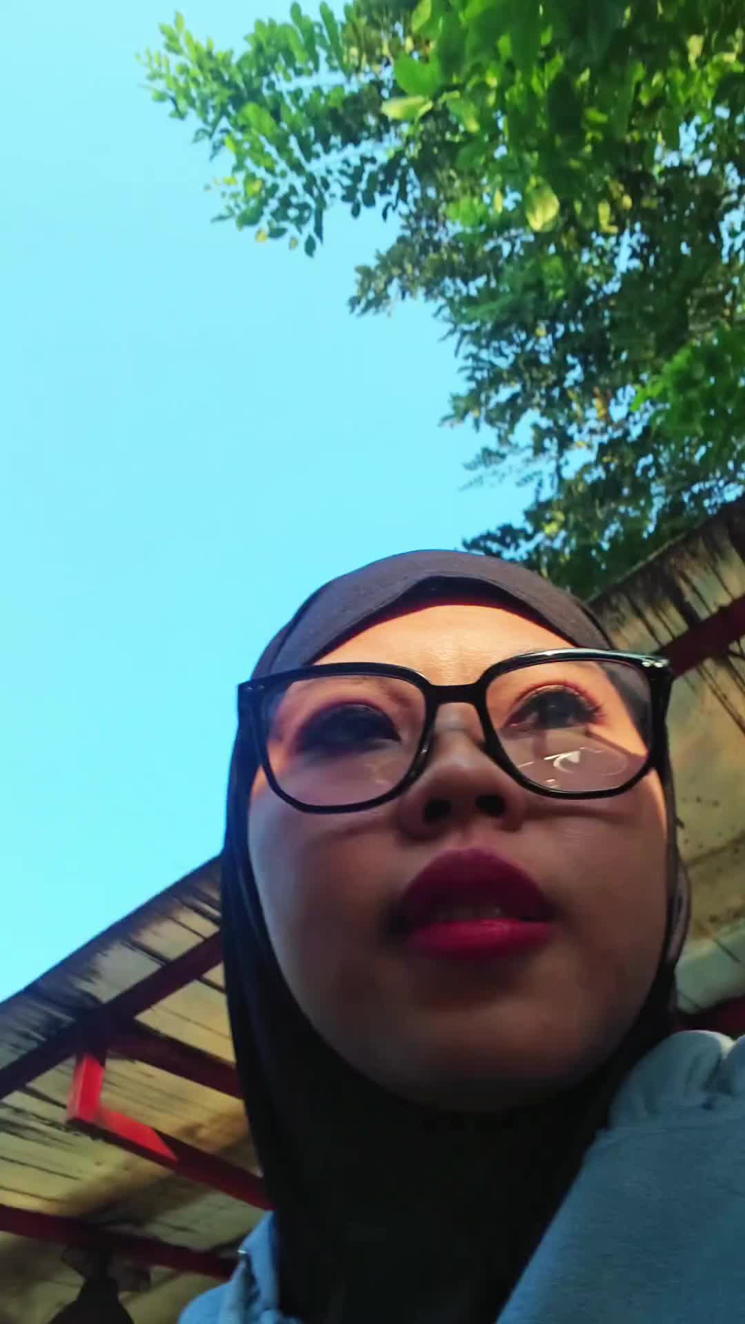@indah tuzahroh
