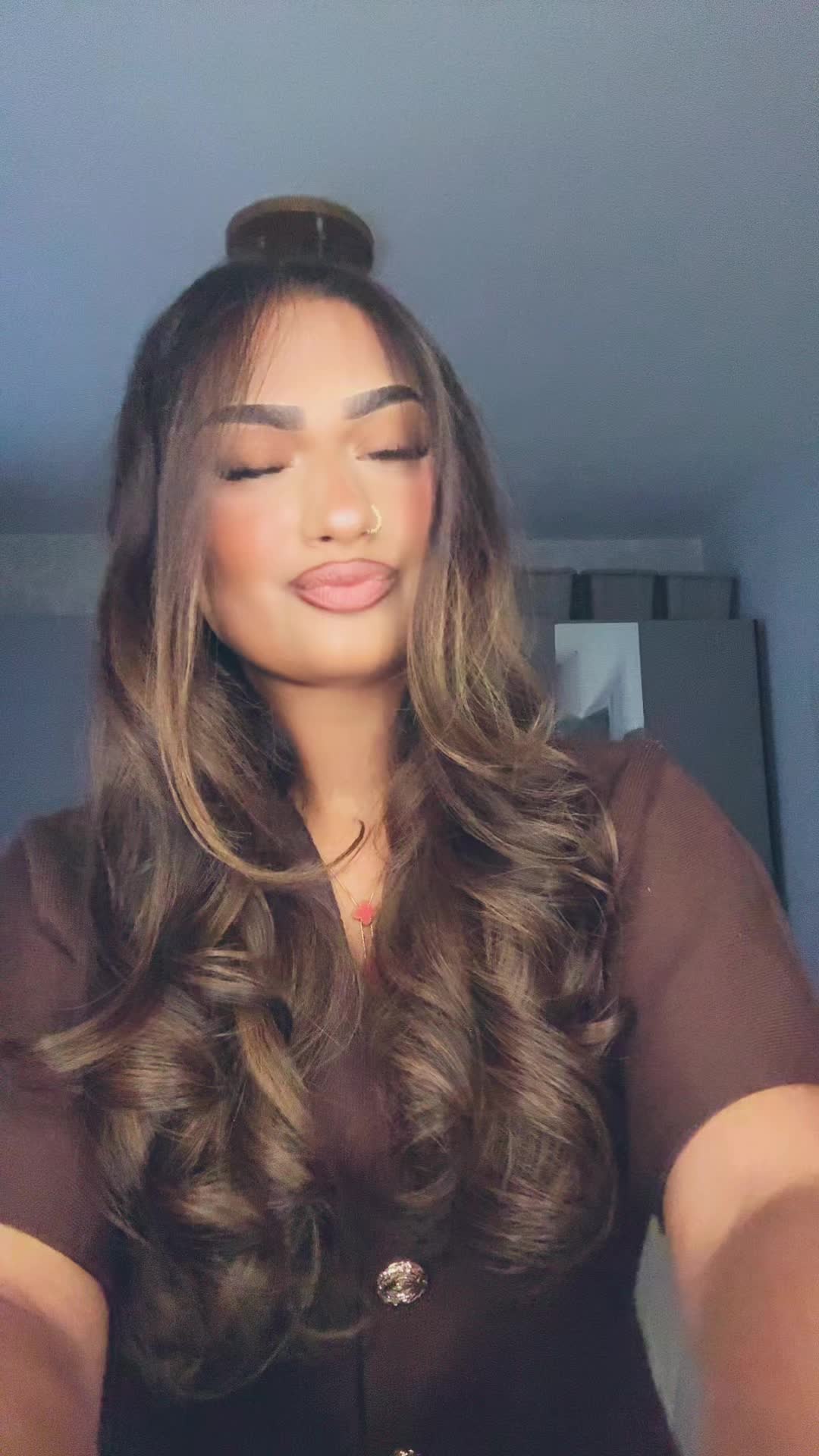 @𝐸🌺