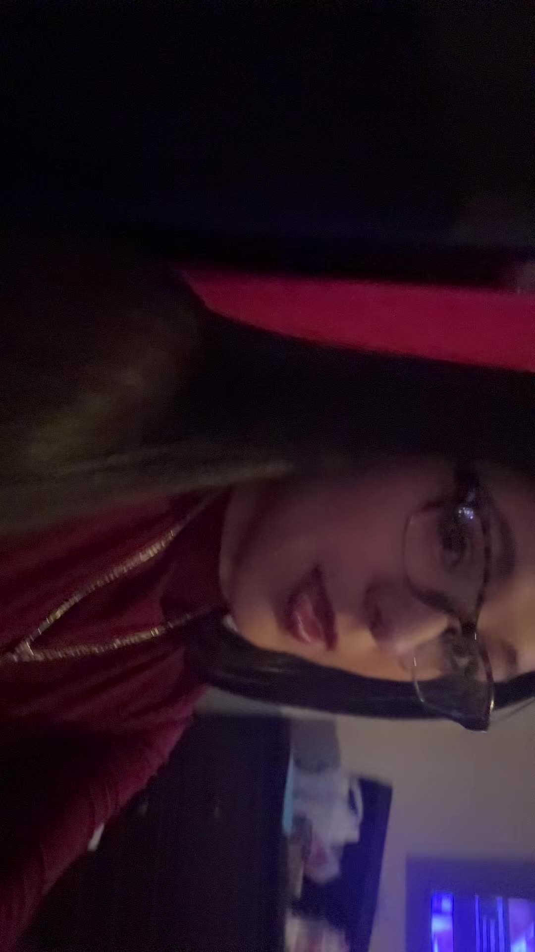 @nanisspamm_mm
