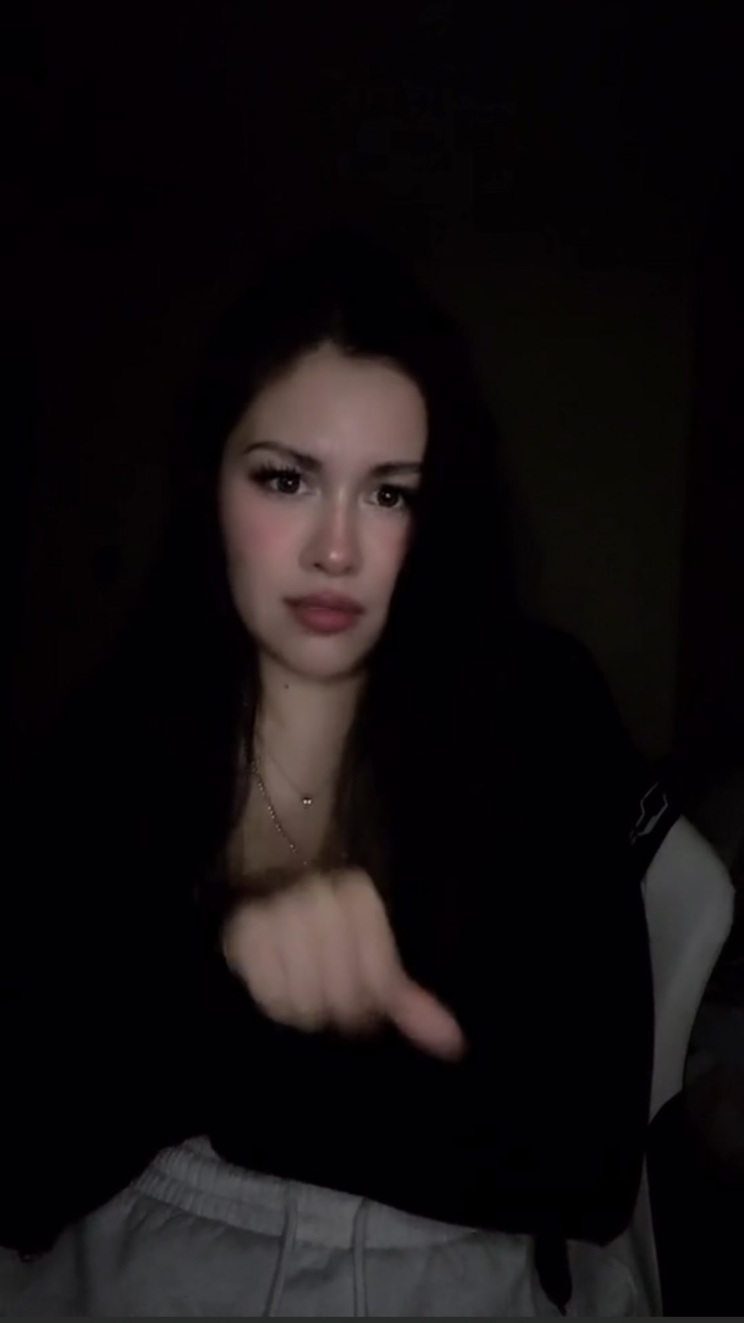 @❀.