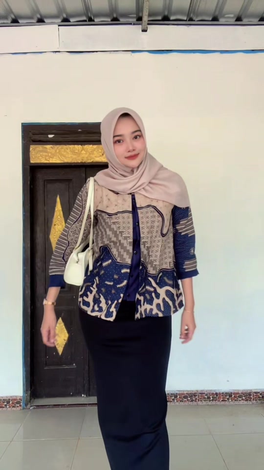 @putriii🦩