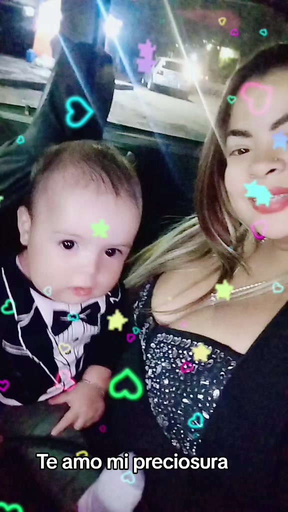 @Andrea Caraqueña🇻🇪