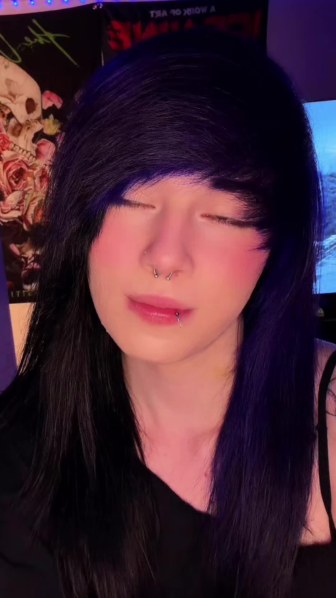 @itsIzzywhatever