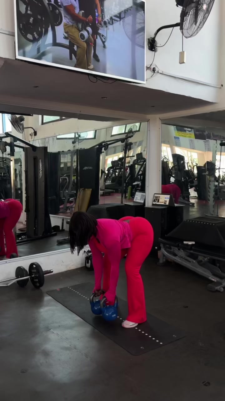 @BellsThickfit🧡🦋