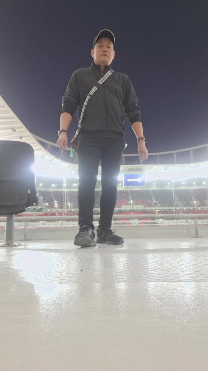@Master M Vlogger In Qatar