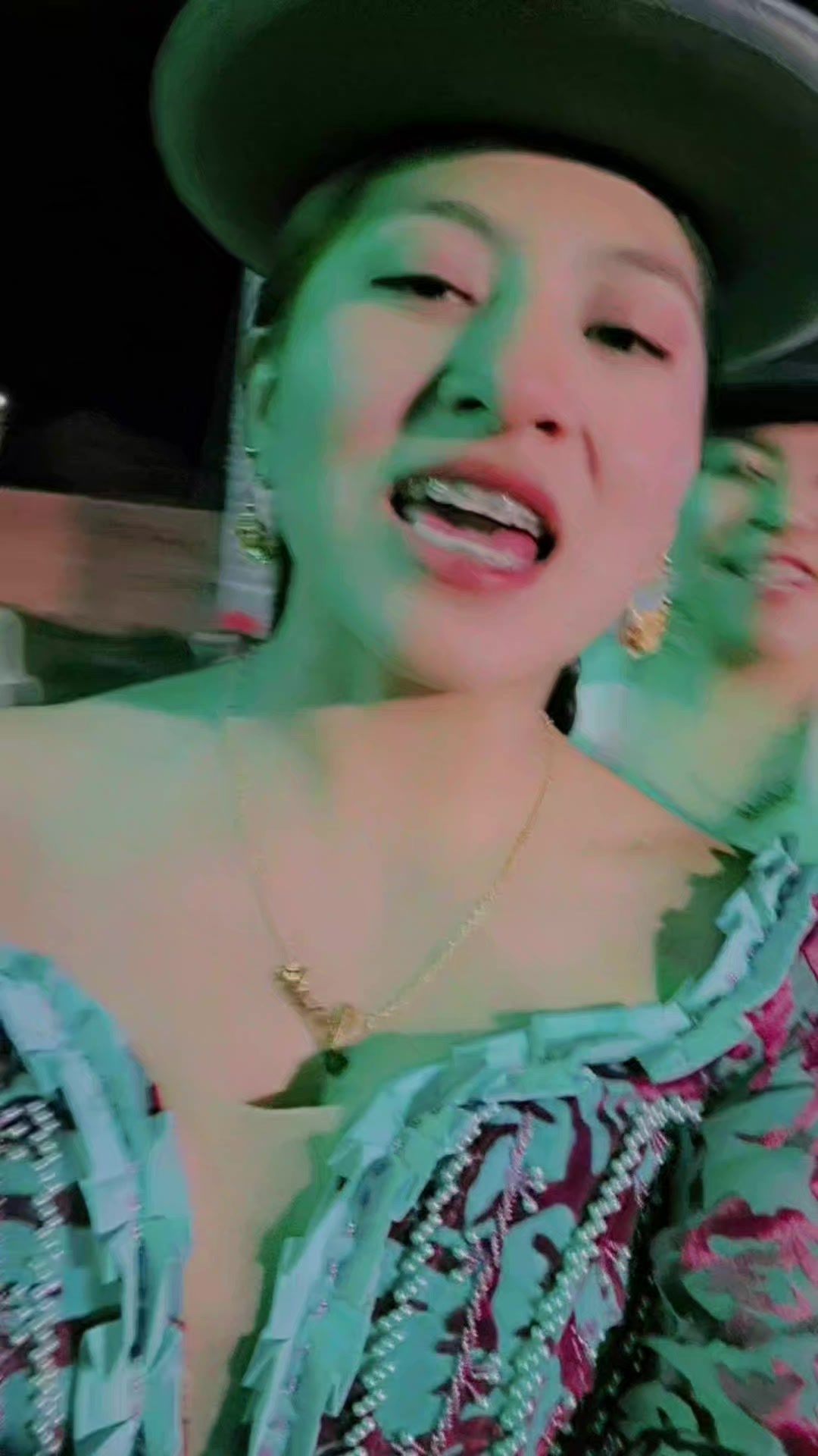 @๐๐ฑ๐๐๐๐๐๐ค