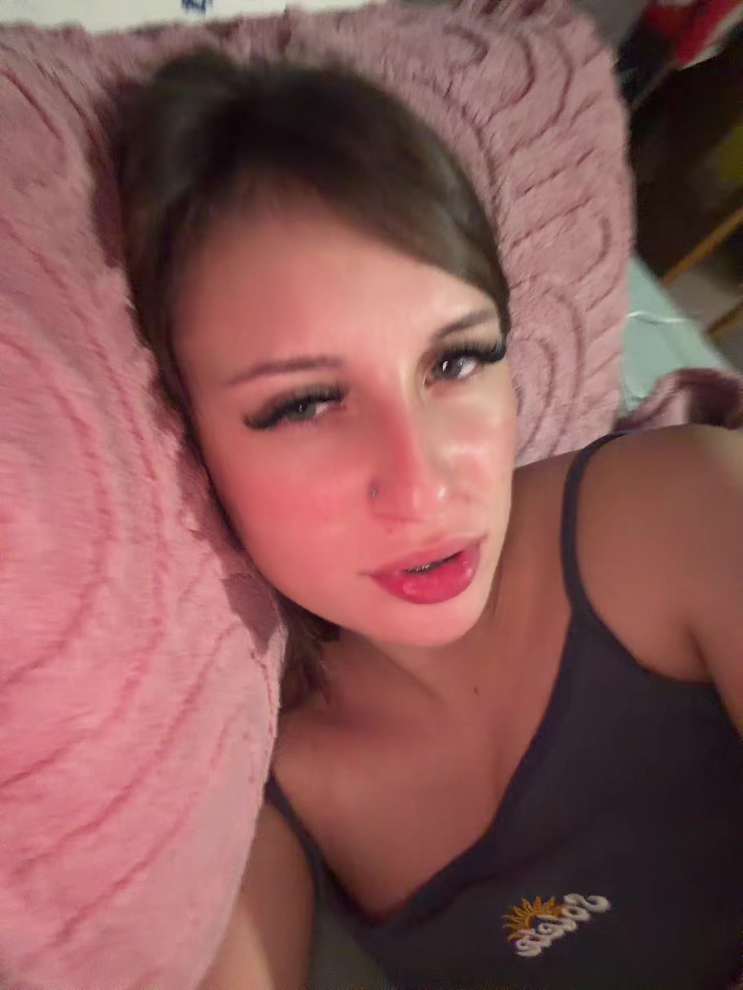 @yaanniittaa