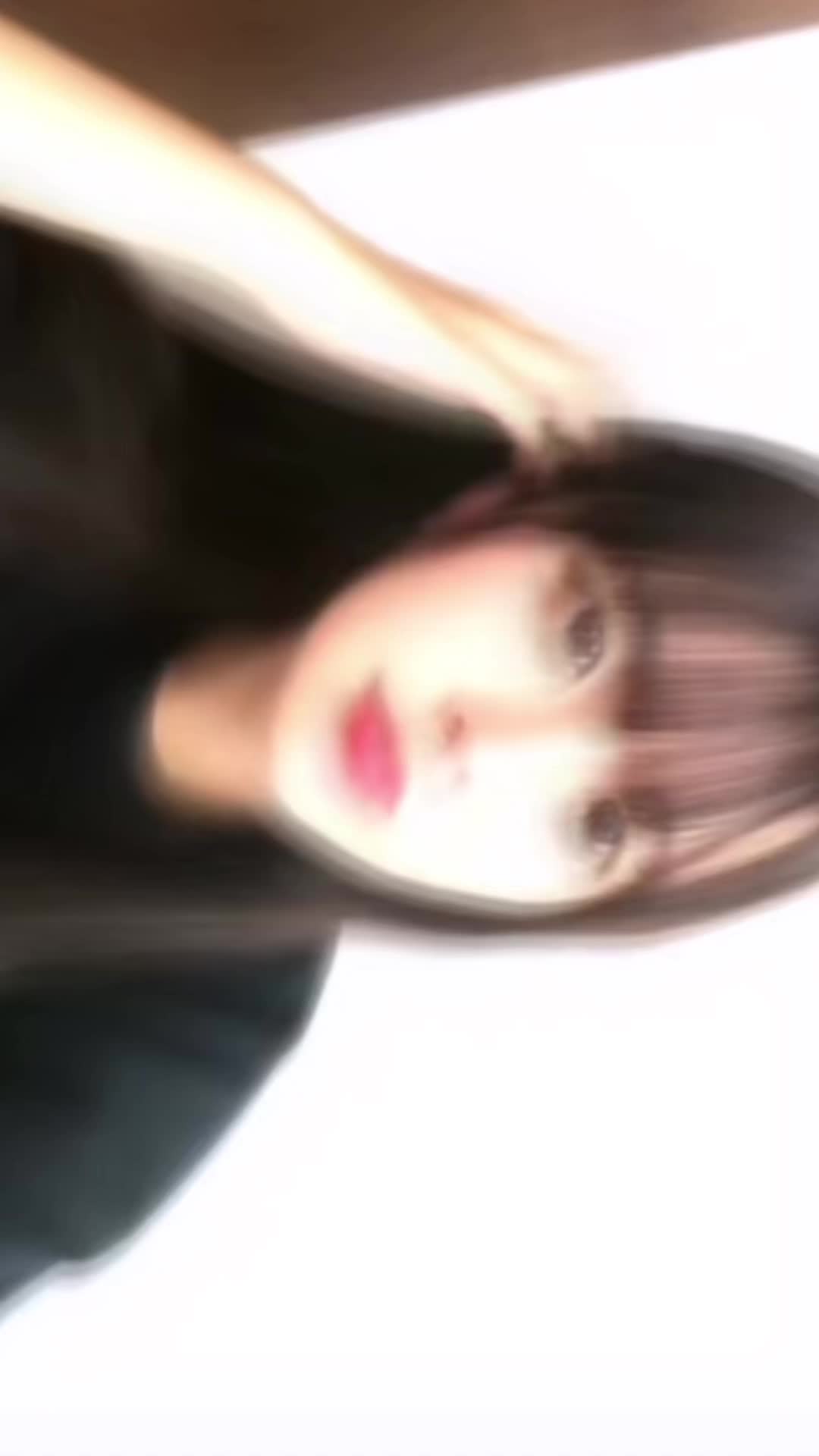 @ゆ