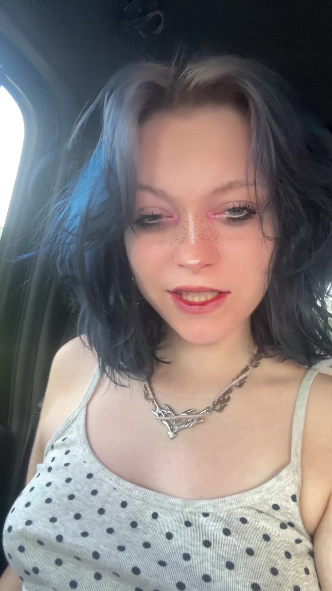 @emma🪬🫧