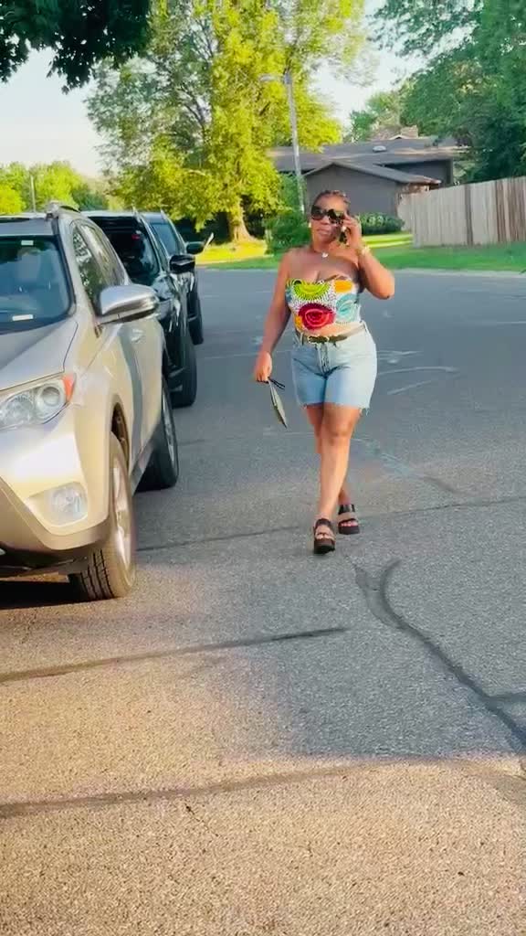 @Felecia