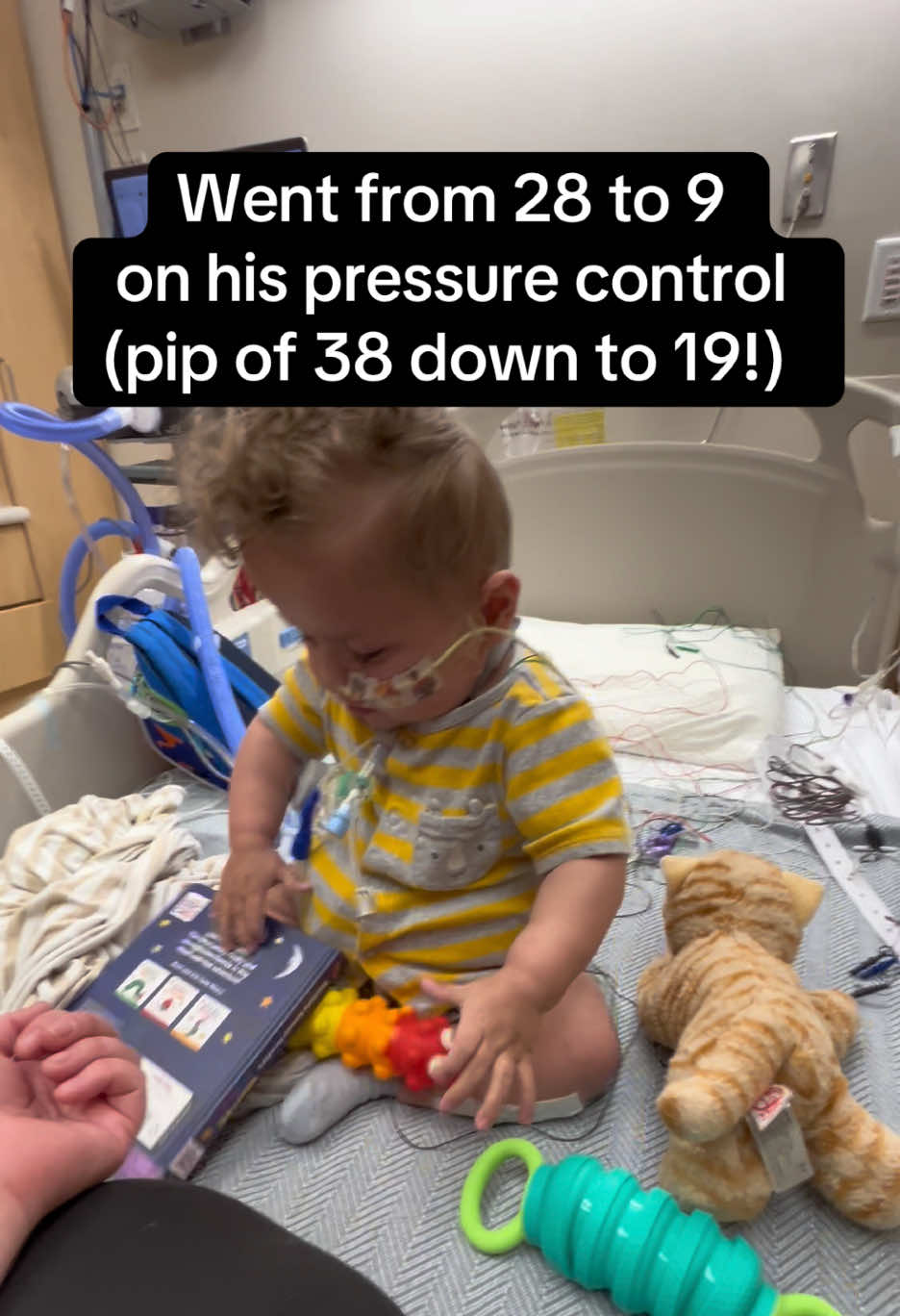 @Amanda | NICU Twin Mom
