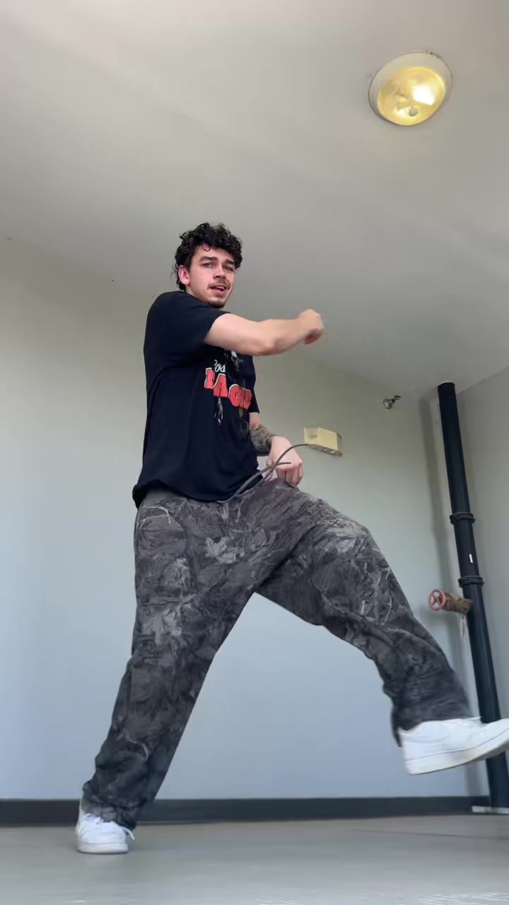 @CVLEB