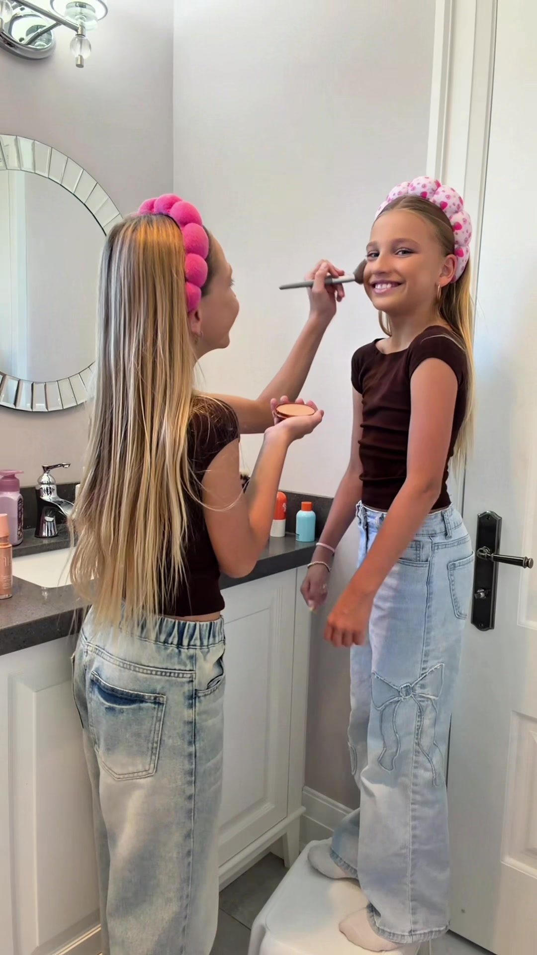 @Krysiak Sisters