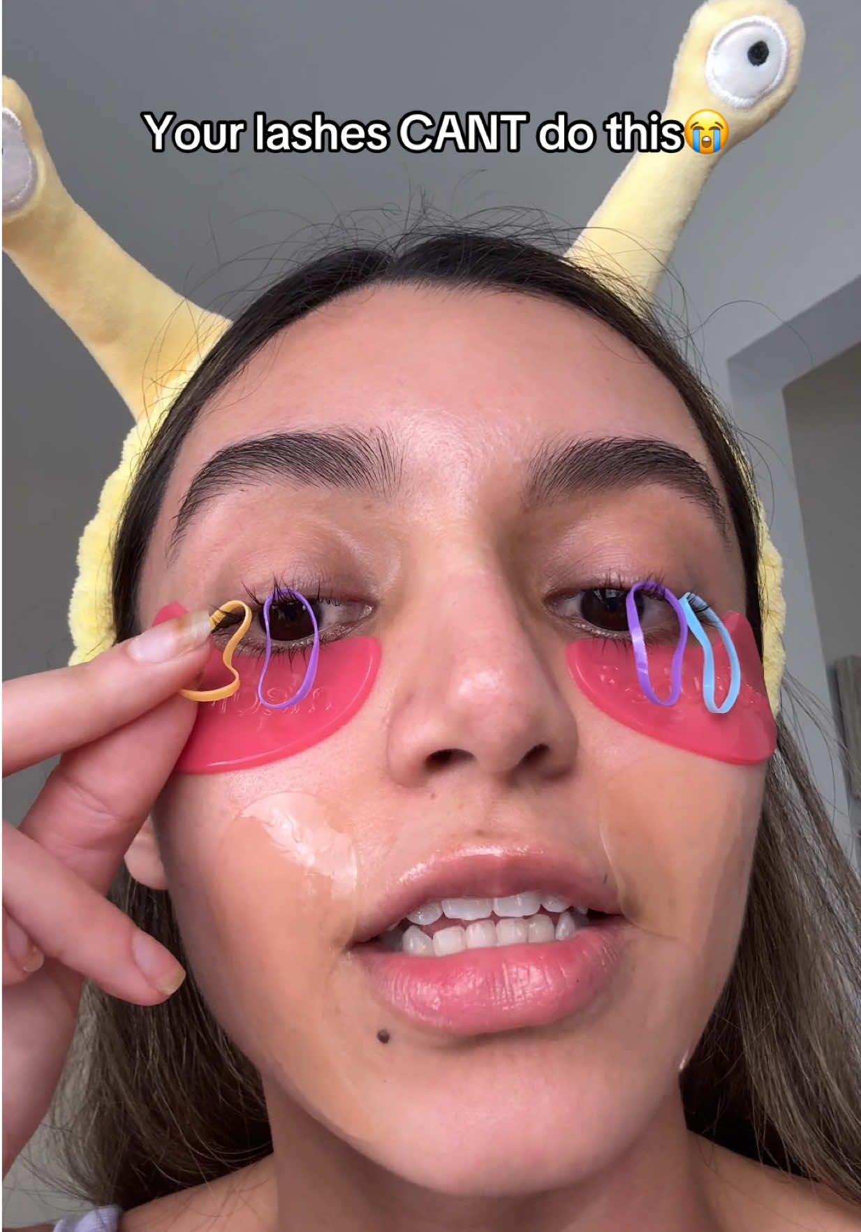 @Bella