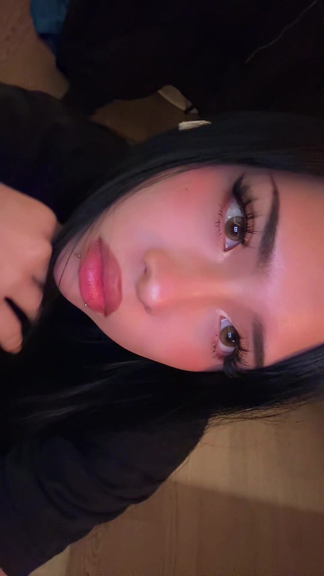 @￶