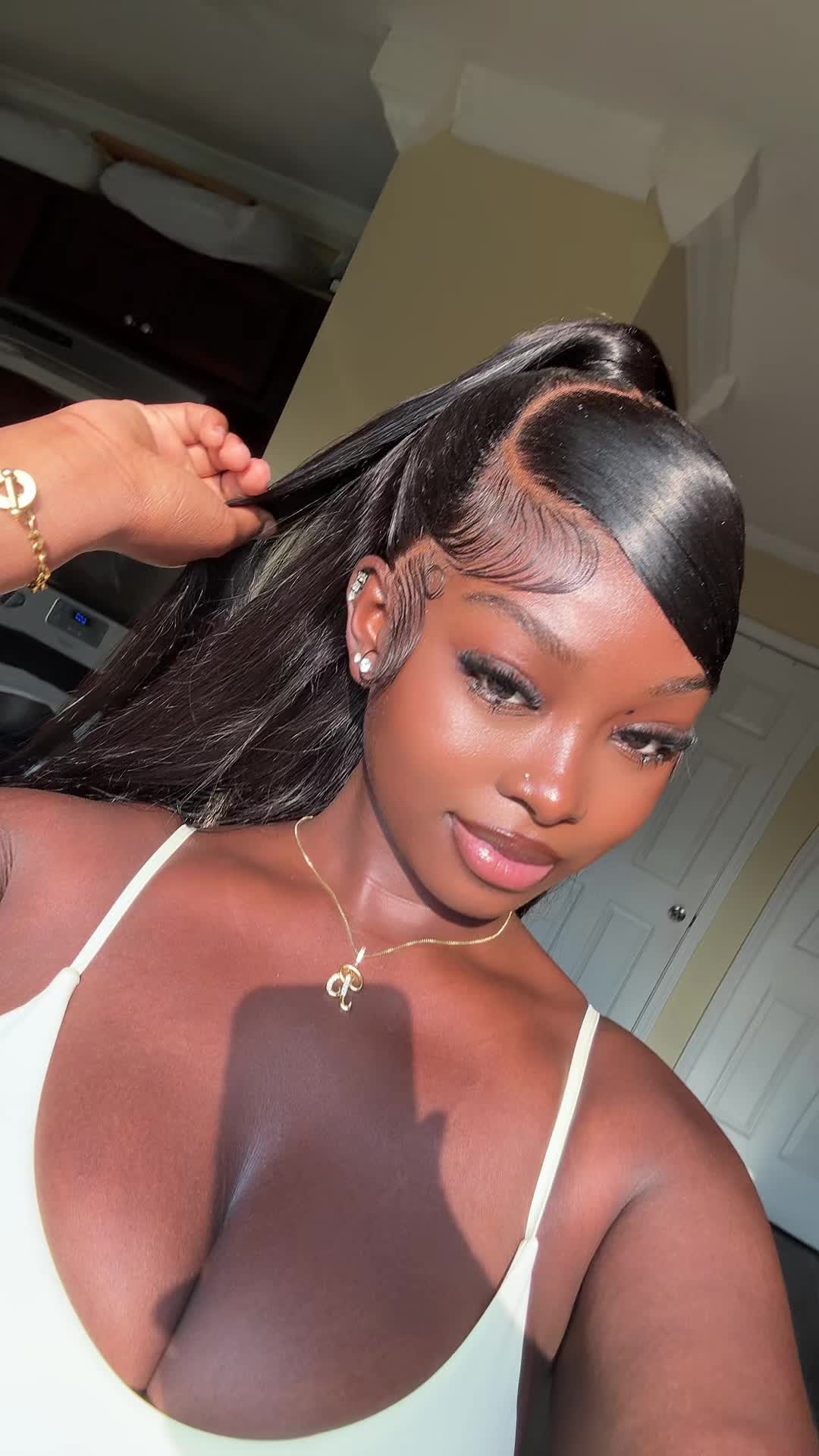@bintanovaaa