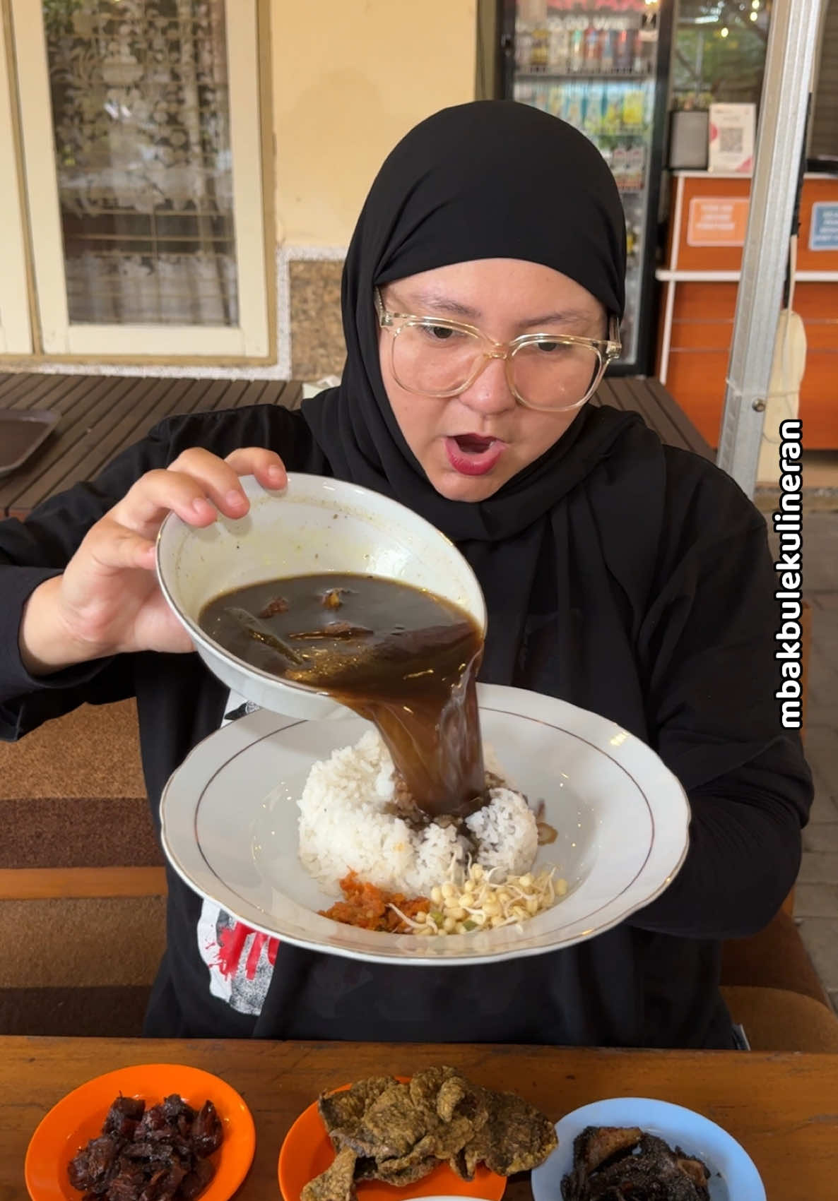 @MBAK BULE KULINERAN