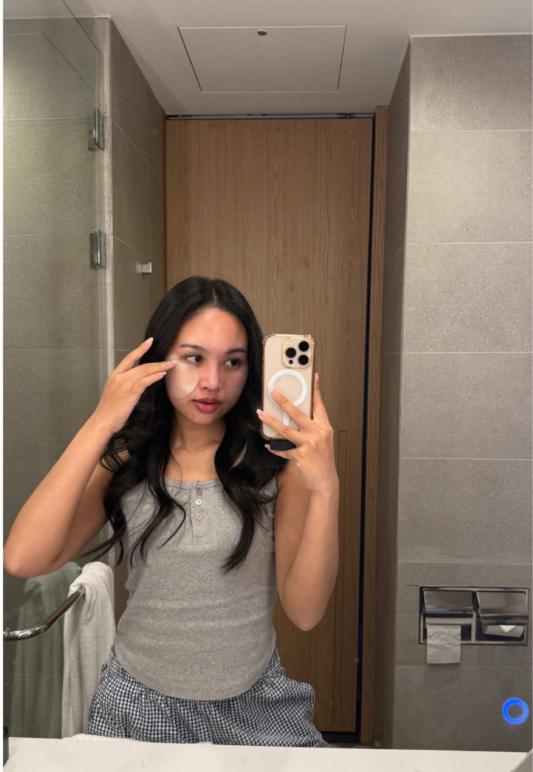 @resaaa