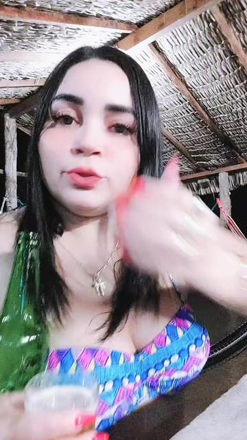 @Camila