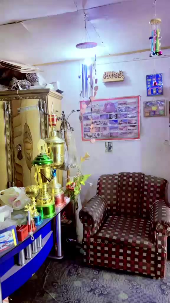 @اورنگـــــــزیب 🚩