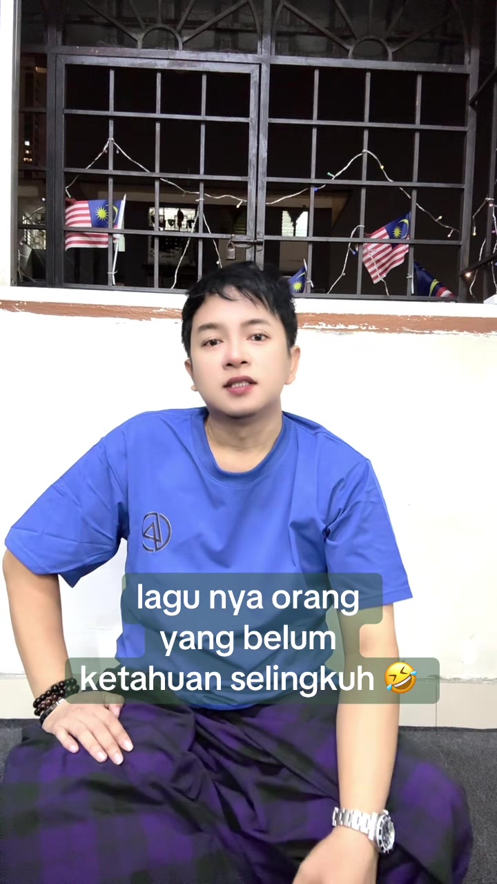 @๐ฒ๐พEross๐น๐ฑ