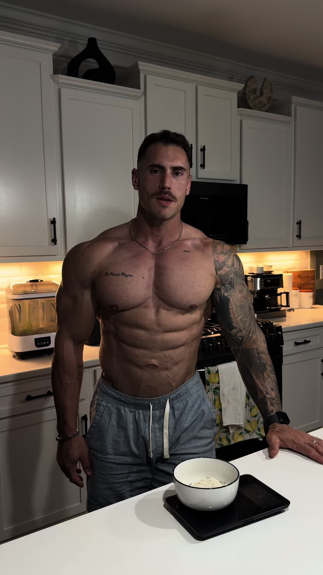 @Brady Barnes | IFBB PRO