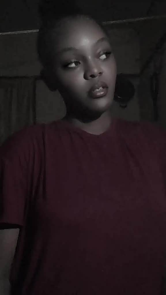 @🍷