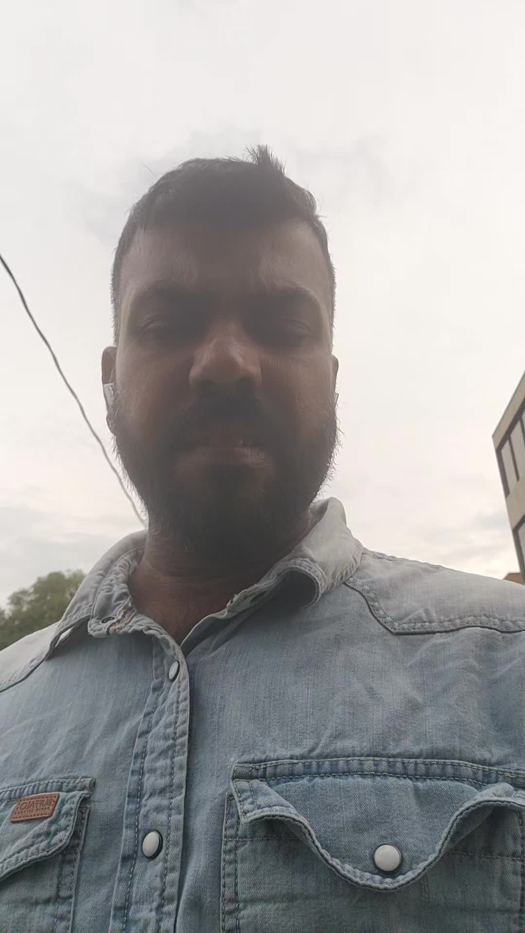@Ravi Sivakumaran