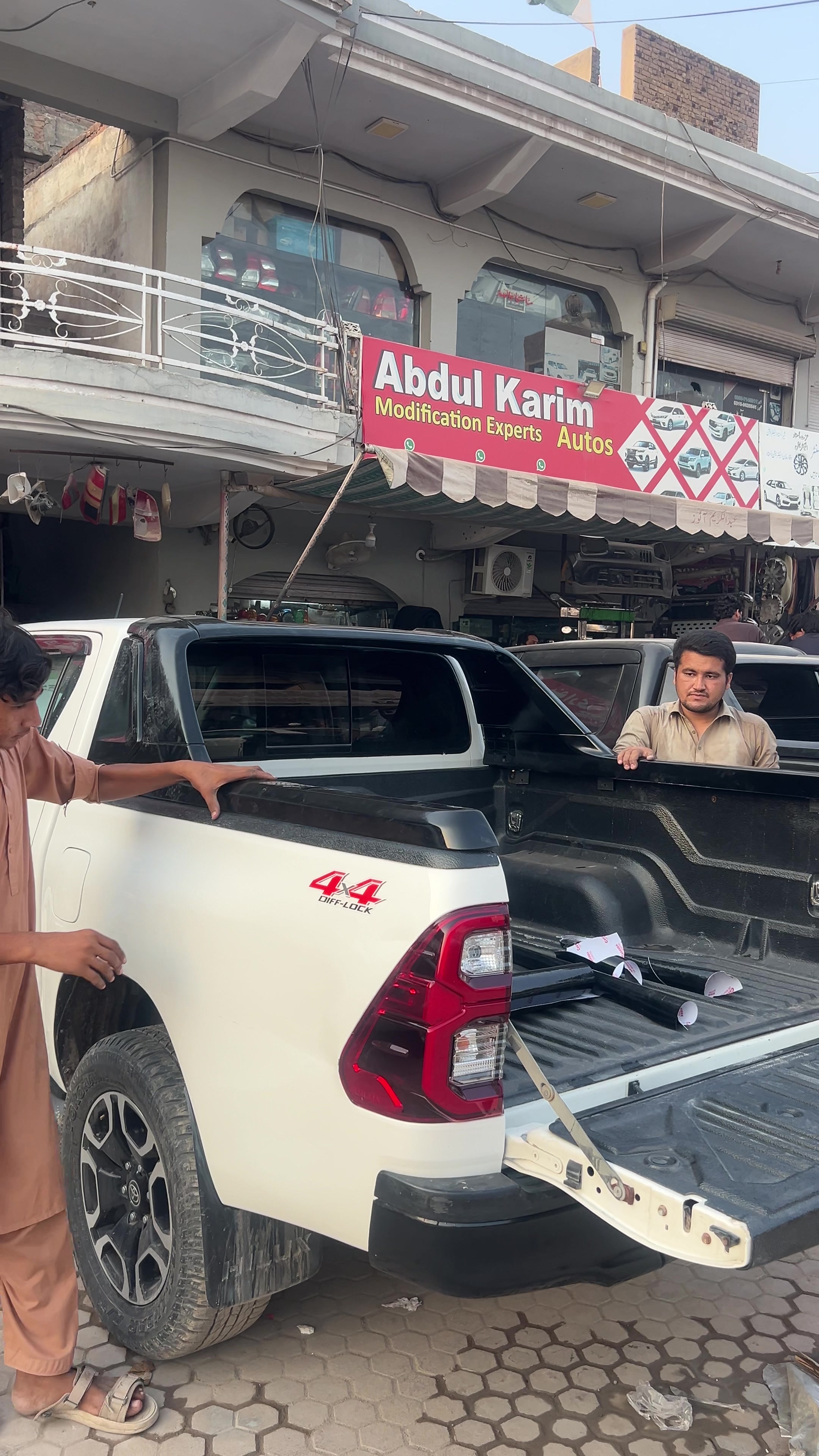 @AbdulkarimautosPESHAWAR