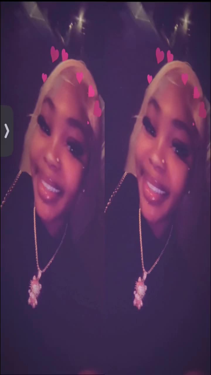 @Shantiip 👩🏽&zwj;❤️&zwj;💋&zwj;👩🏽