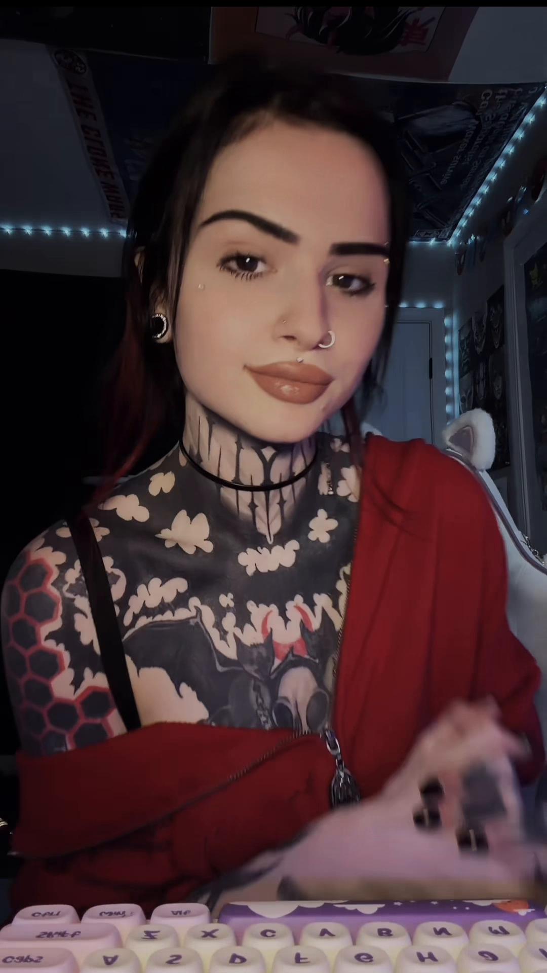 @˚ ♱ 𝔰𝔢𝔯𝔞𝔰 ♱˚