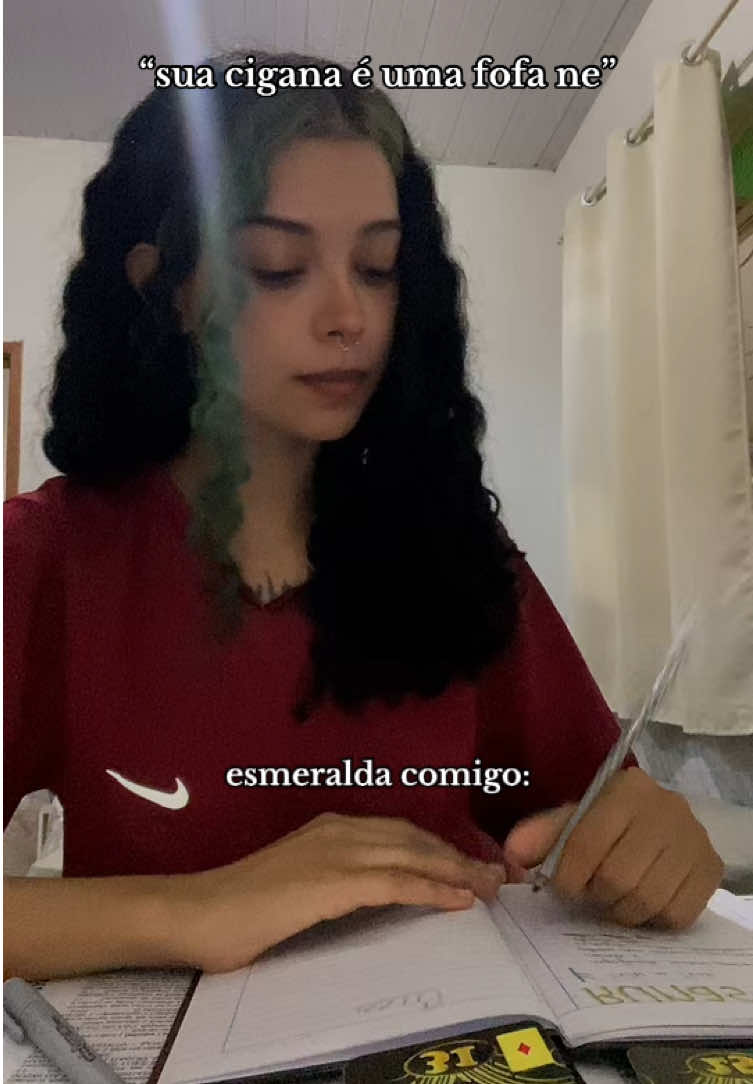 @Livya d Menina🦇🩷