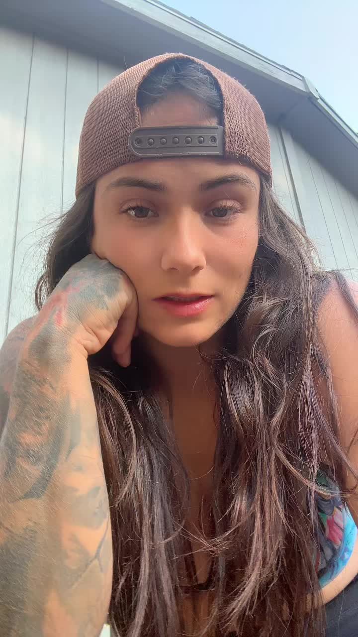 @Lustfulcountry