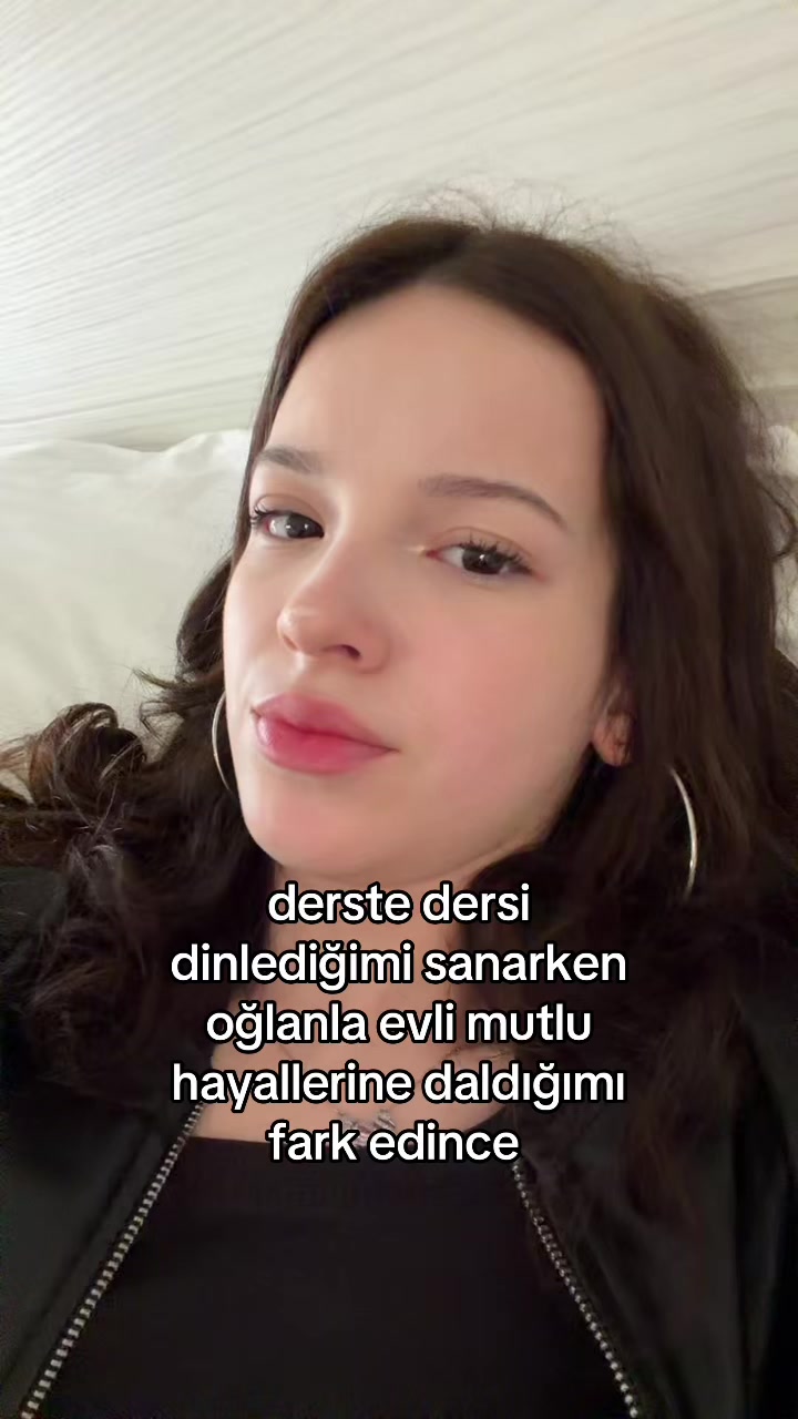 @Nisa🇹🇷