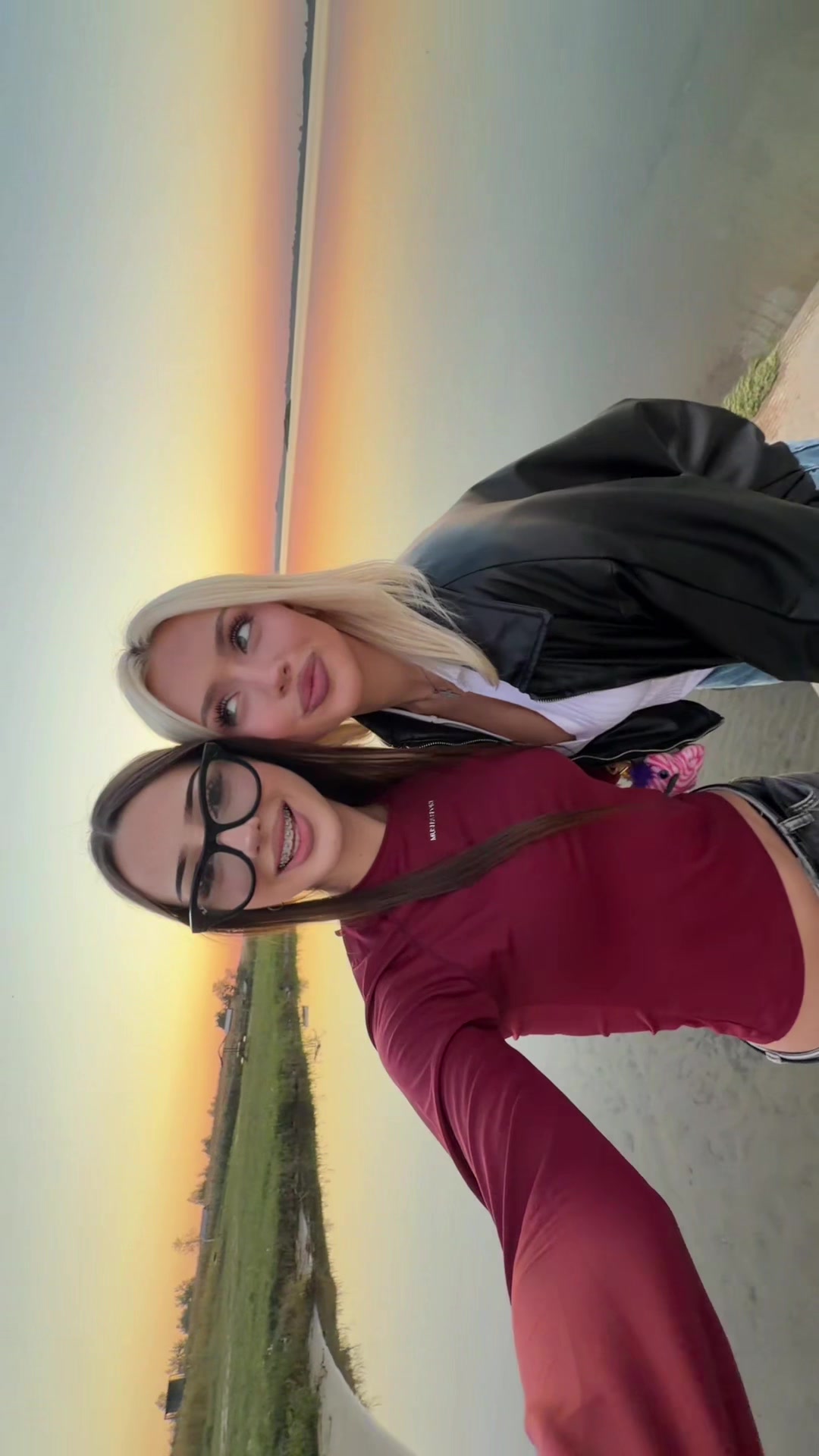 @alyonka ྀི