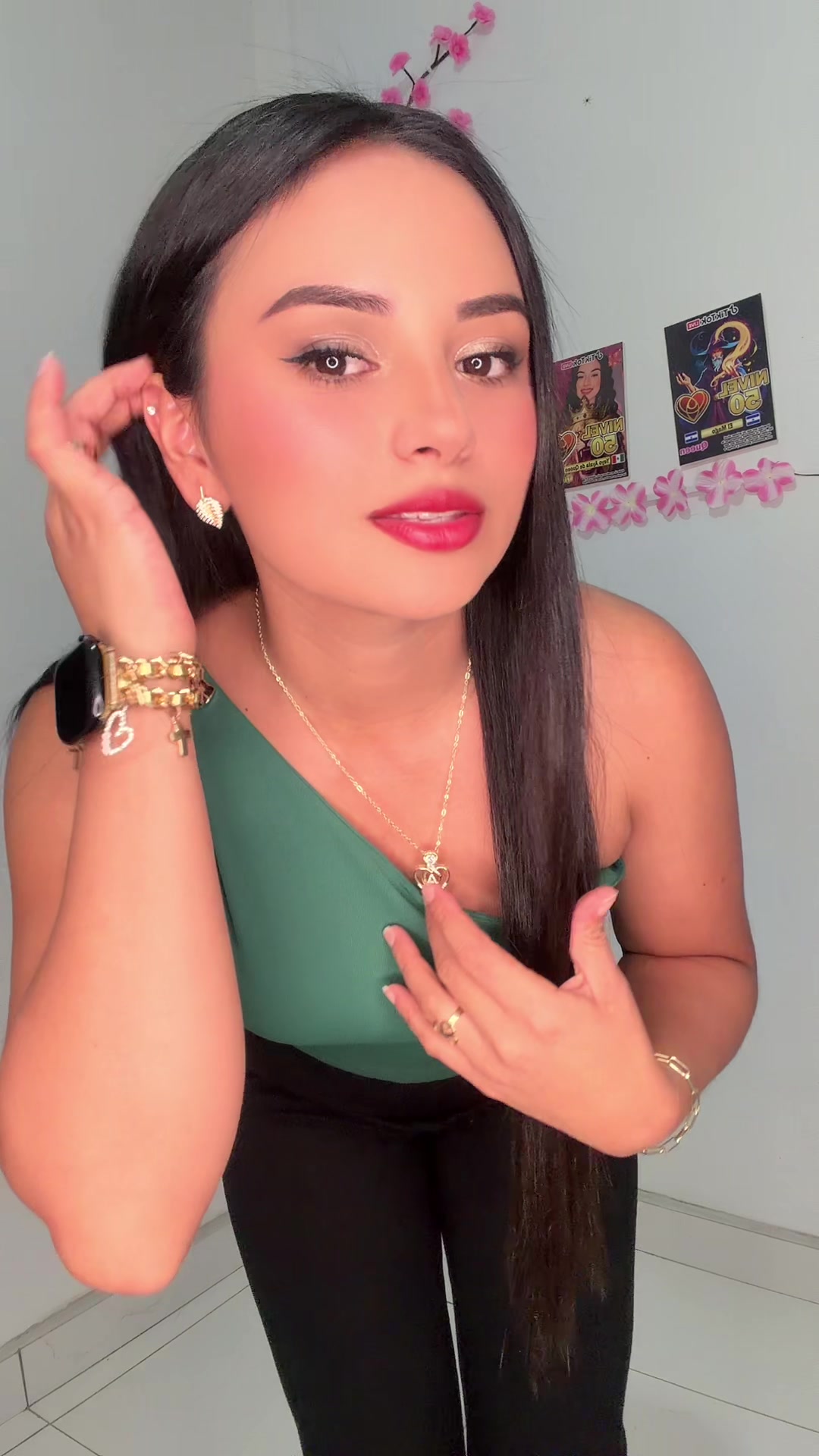 @👑𝓠𝓾𝓮𝓮𝓷👸🏻✨