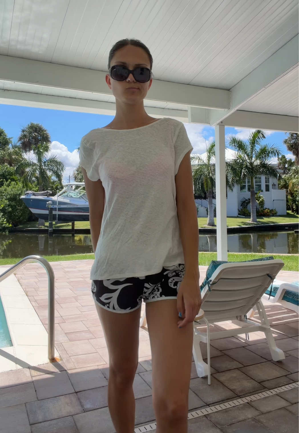 @AT