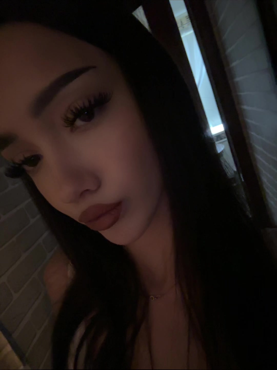 @viktorii