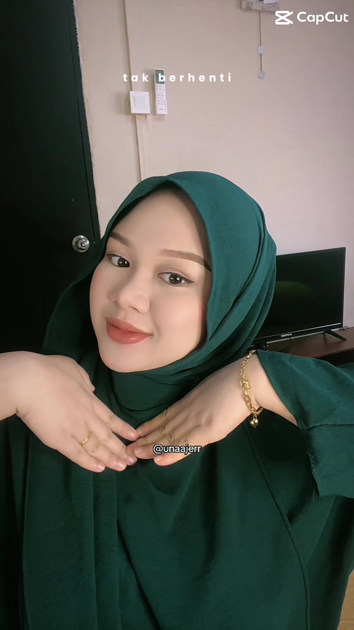 @NurHusna