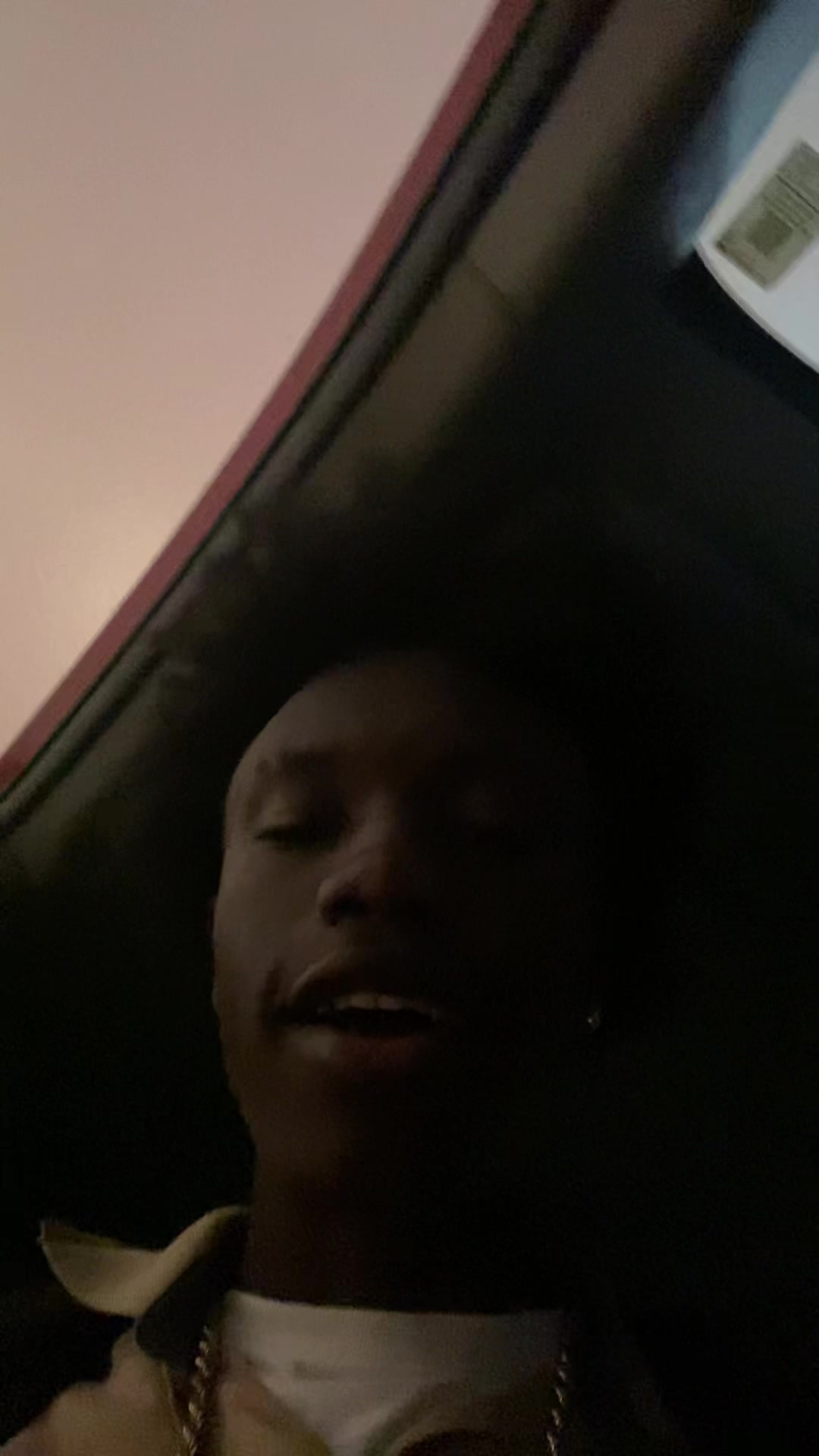 @moyo