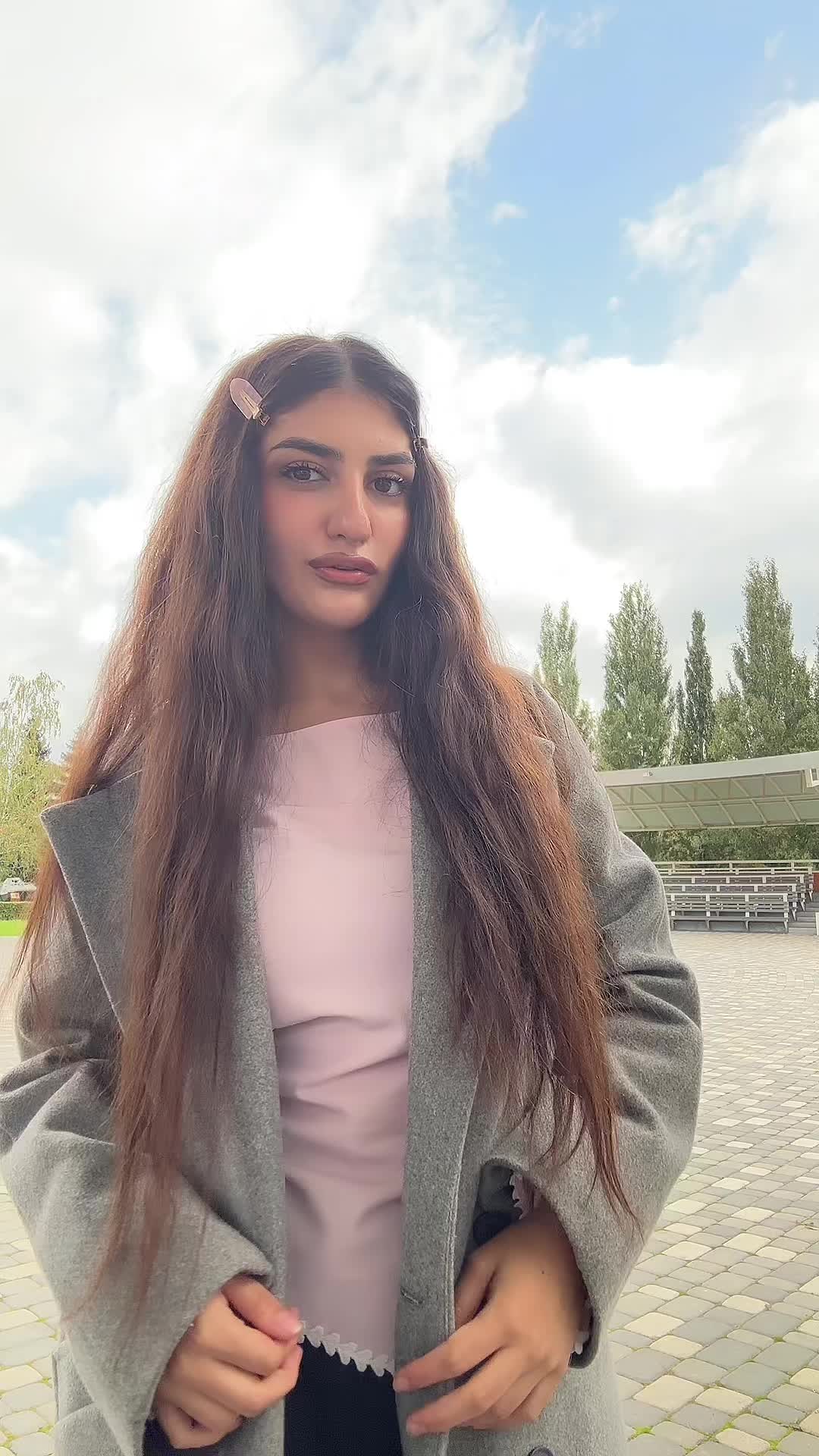 @foxaniel