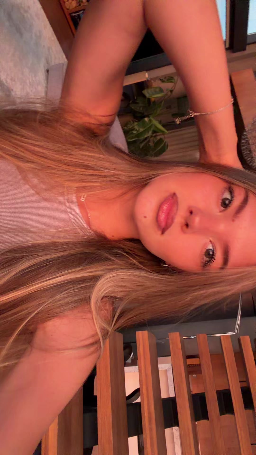 @AN