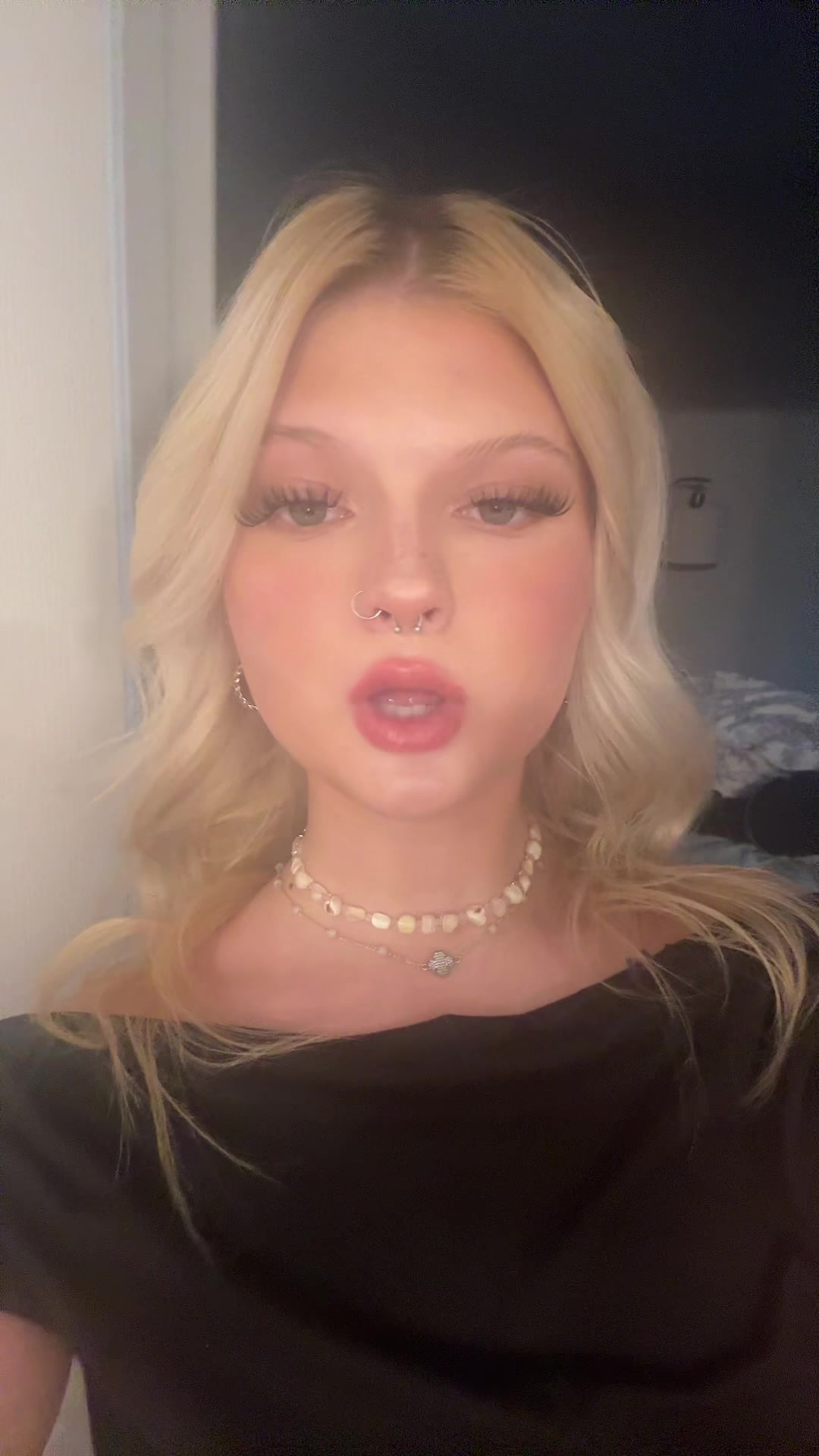 @chloe lambert