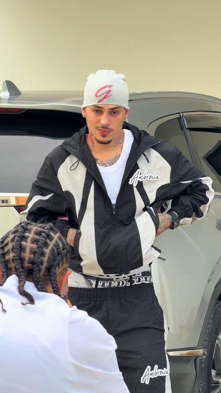 @Nick 🌐