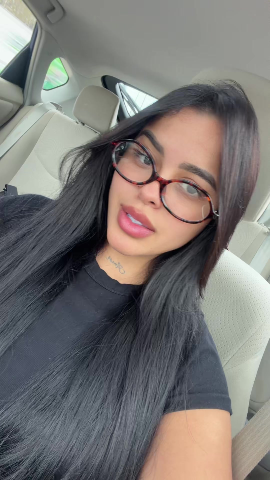 @Alexa Flores🍒
