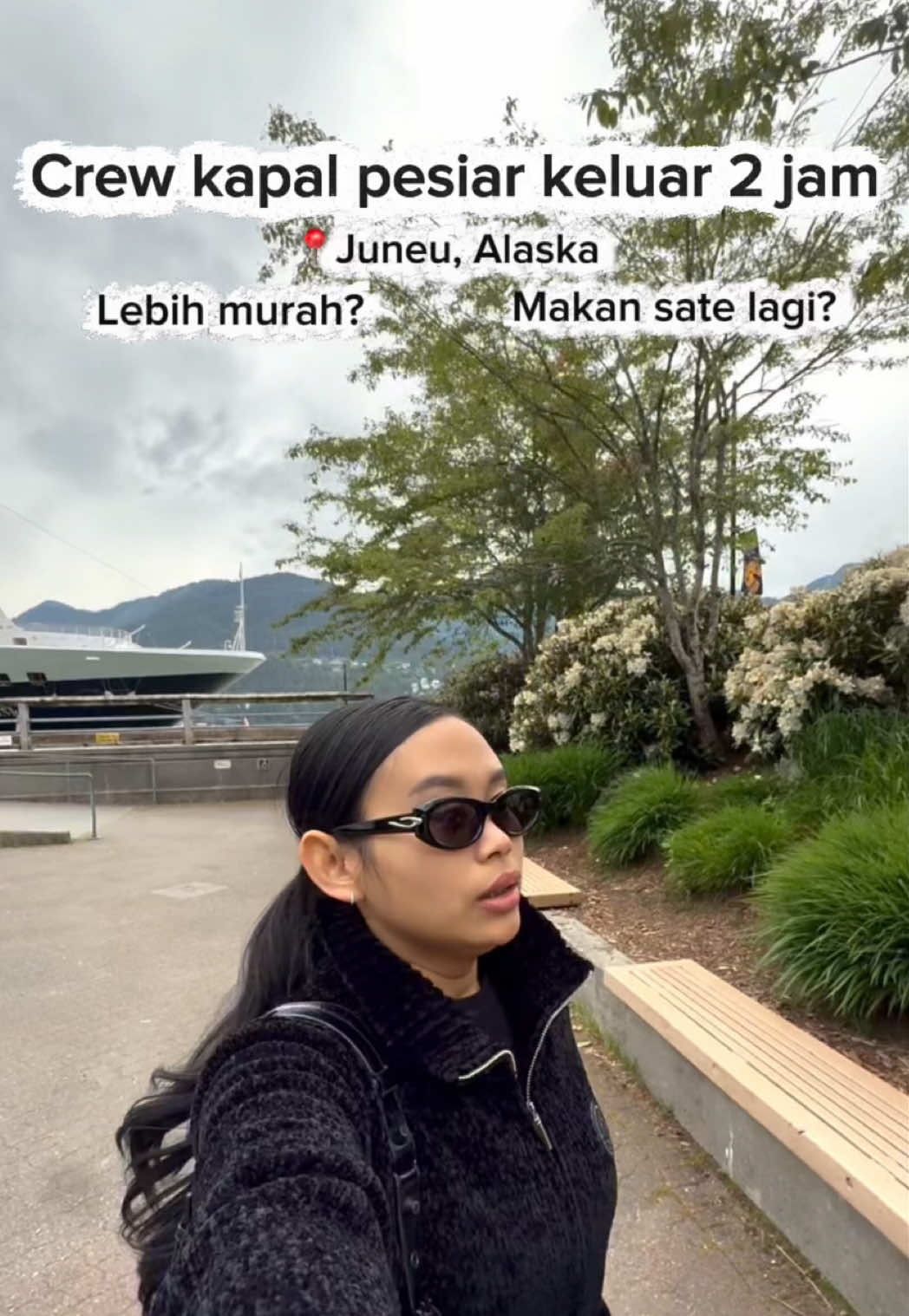 @hellojulie