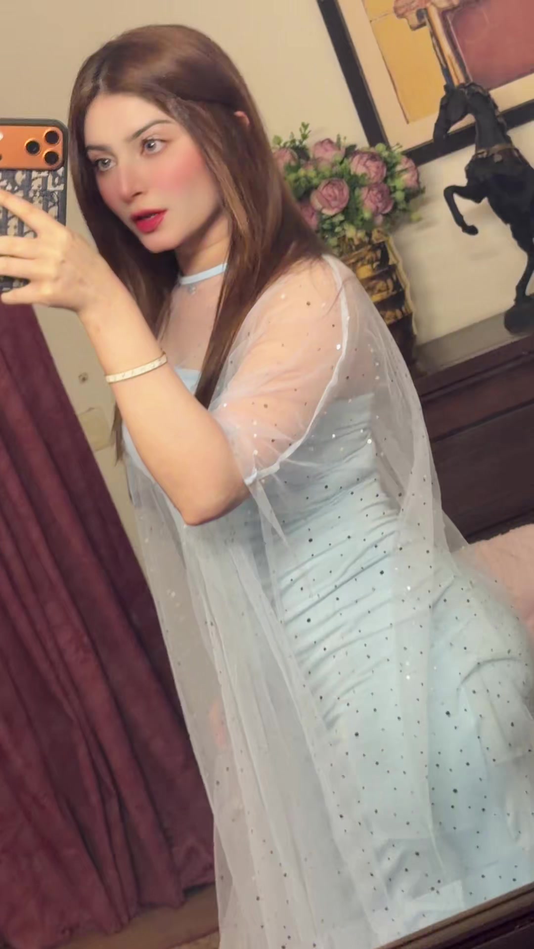 @Zahra🤍
