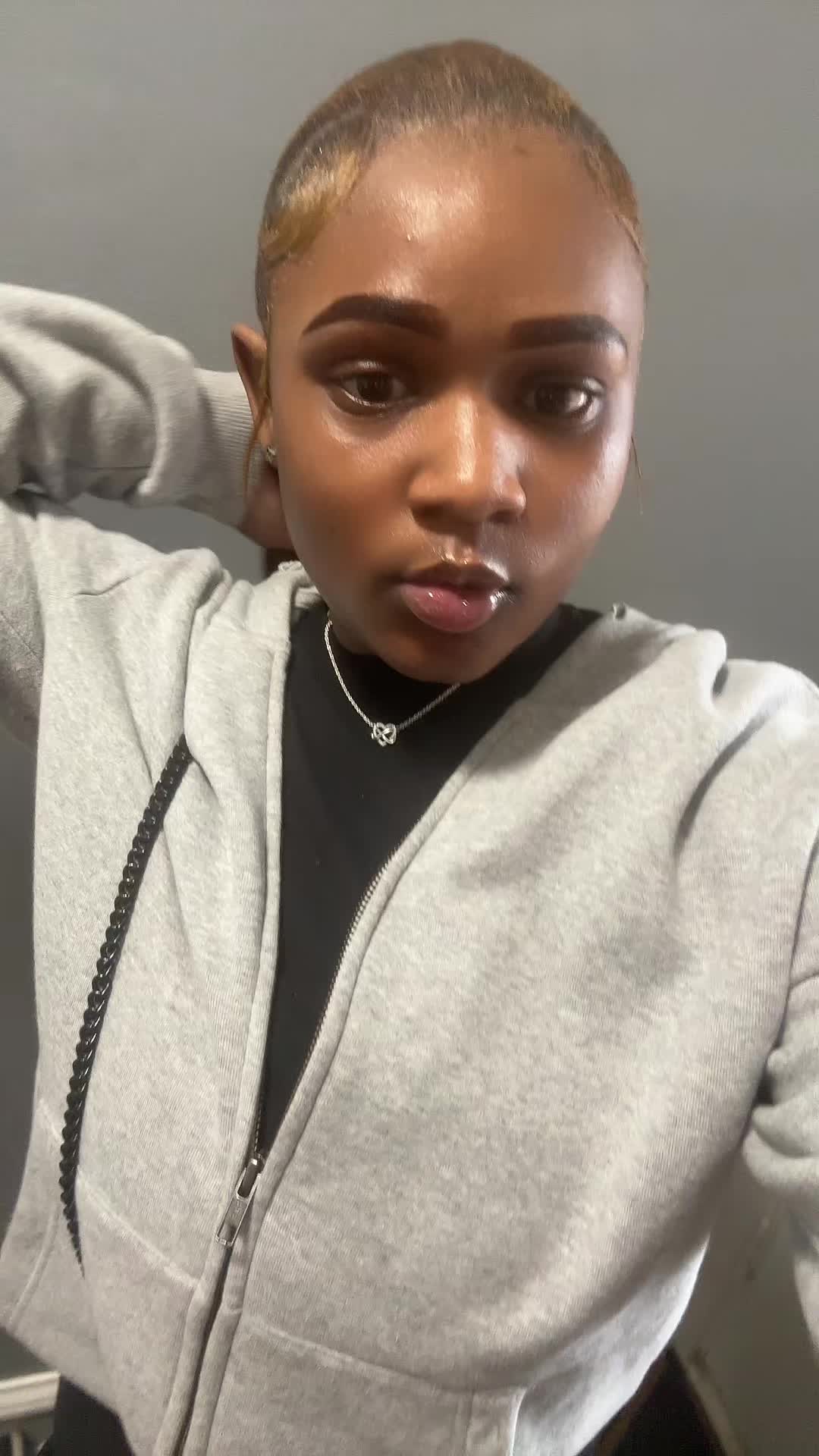 @ZARRIANNA