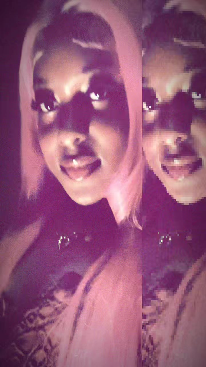 @<3
